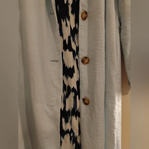 Light Blue silkyLong Coat with Blue White inner lining 17 inc p2p 45 inch long - Picture 9 of 12